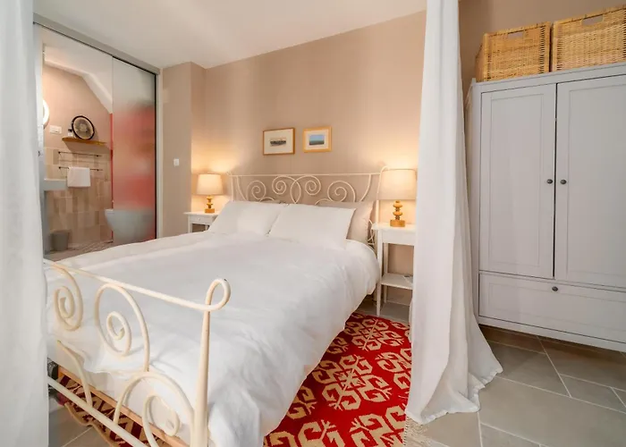 Heritage Studio With Airy Vibes At Montalbano Residence Apartamento Rovinj