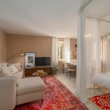 Heritage With Airy Vibes At Montalbano Rovinj